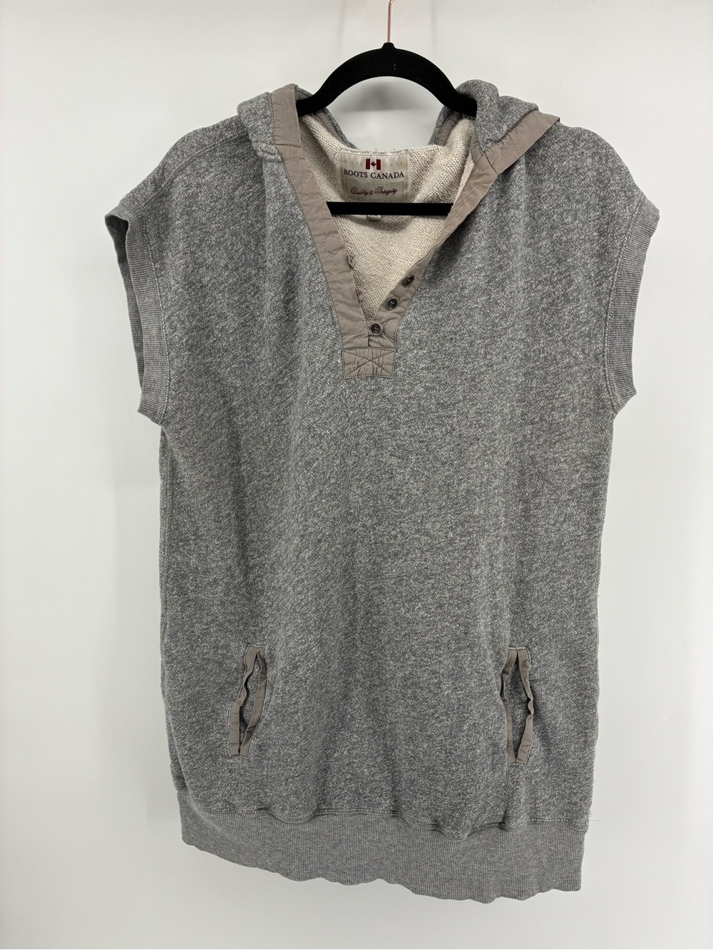Women’s Grey Hooded Short-Sleeve Sweater